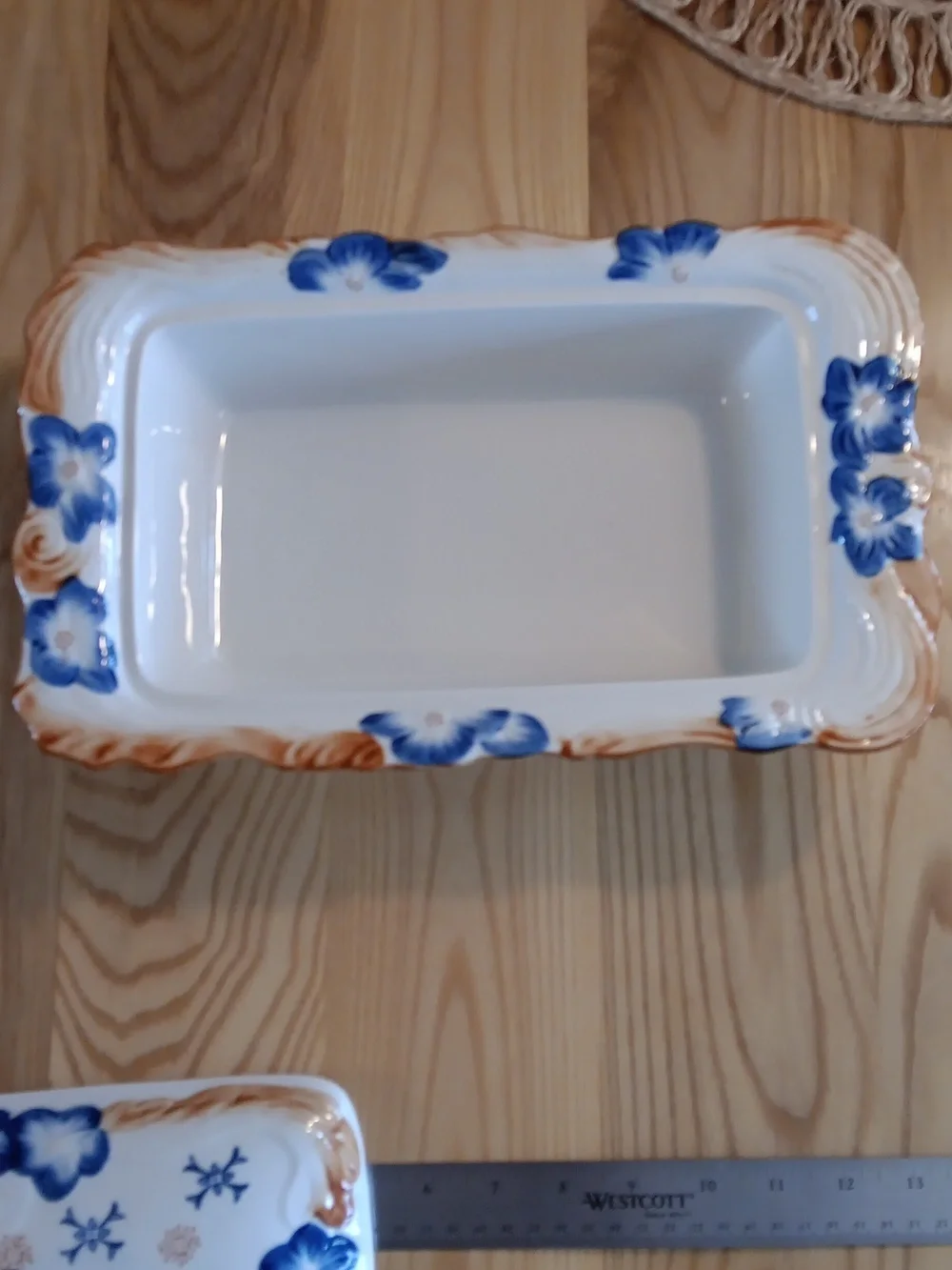 Temp-tations By Tara Providence Blue And Gold Large Casserole Dish With Lid